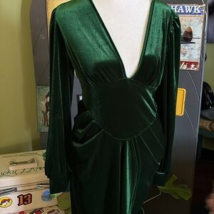 Elegant Green Velvet Dress